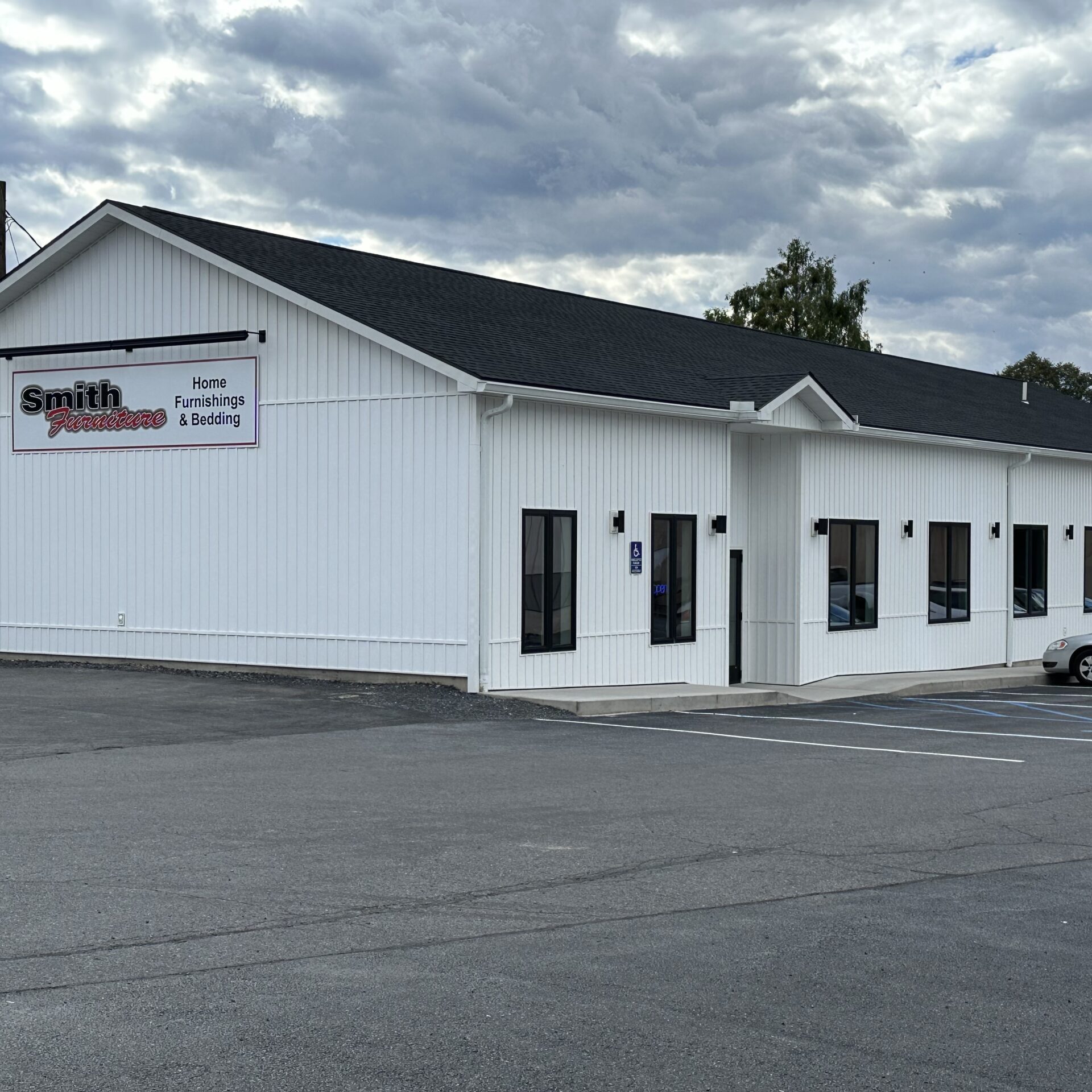 Smith Furniture storefront parking lot.